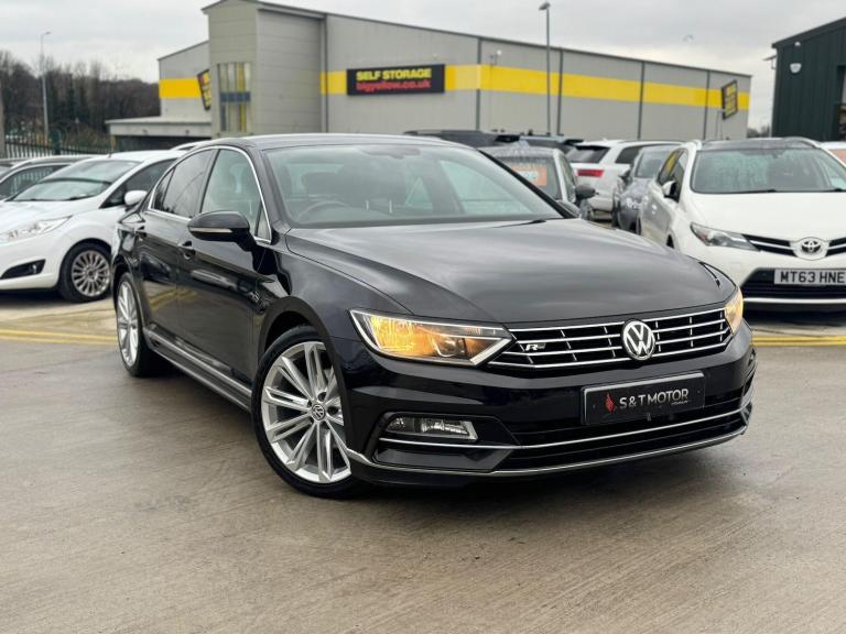 2015 Volkswagen Passat 2.0 TDI BlueMotion Tech R-Line Euro 6 (s/s) 4dr SALOON Diesel Manual