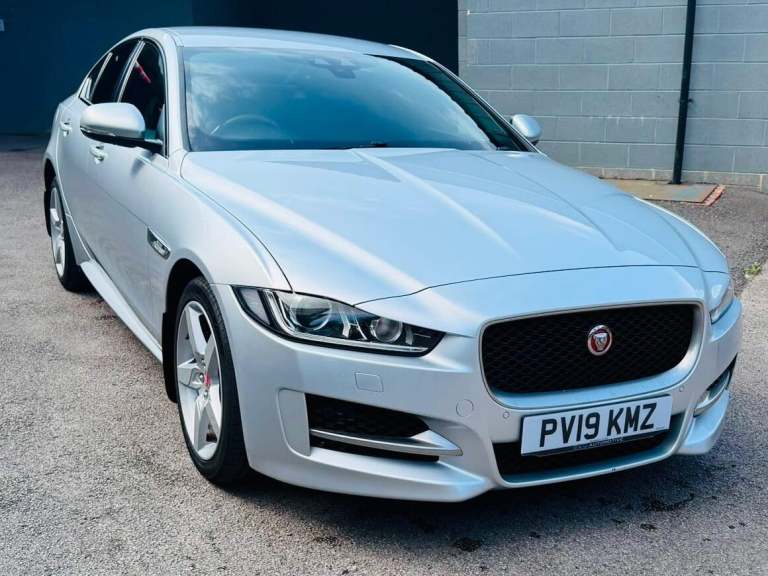 2019 Jaguar XE 2.0d [180] R-Sport 4dr Auto AWD SALOON DIESEL Automatic