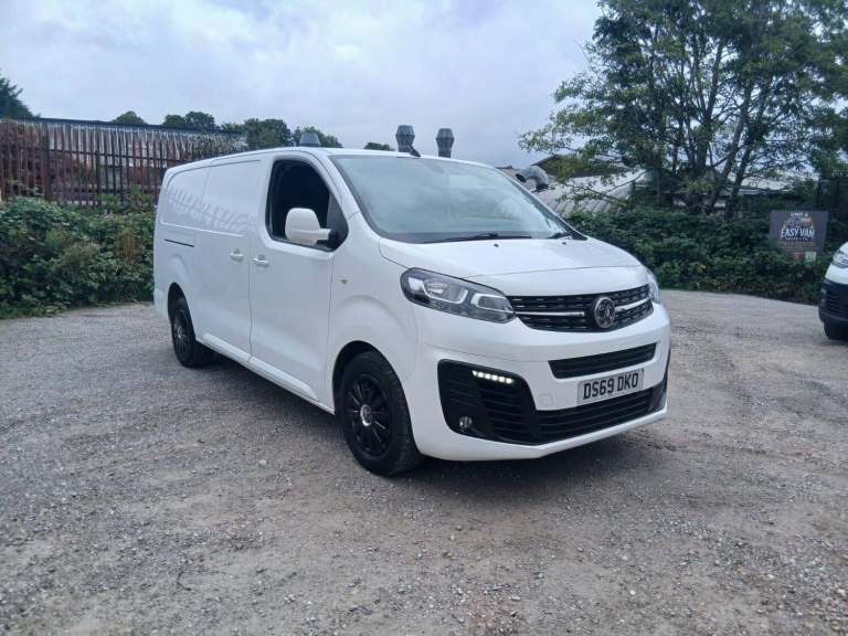 2019 Vauxhall Vivaro 2900 1.5d 100PS Sportive H1 Van PANEL VAN DIESEL Manual