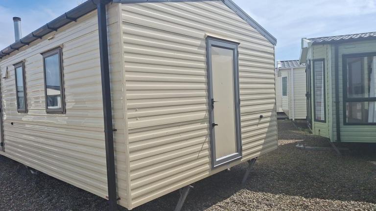 OFF SITE static caravan double glazed & heated 3bed Willerby Salsa Eco