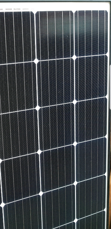 320W PV Solar panel with a Battery charging kit