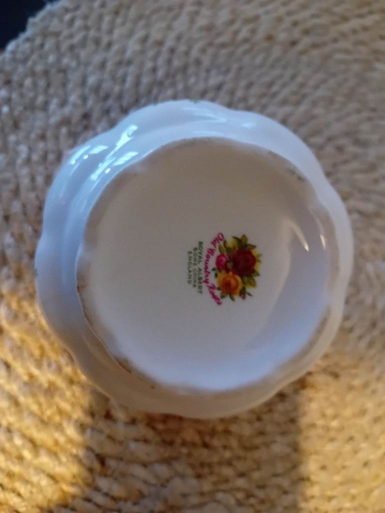 Royal Doulton and Royal Alert ornaments