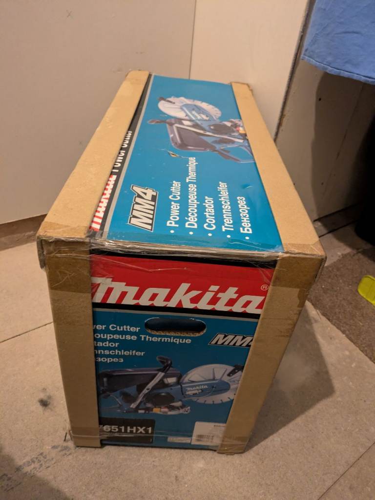 Brand New Makita Disc Cutter Saw - Unused Power Tool