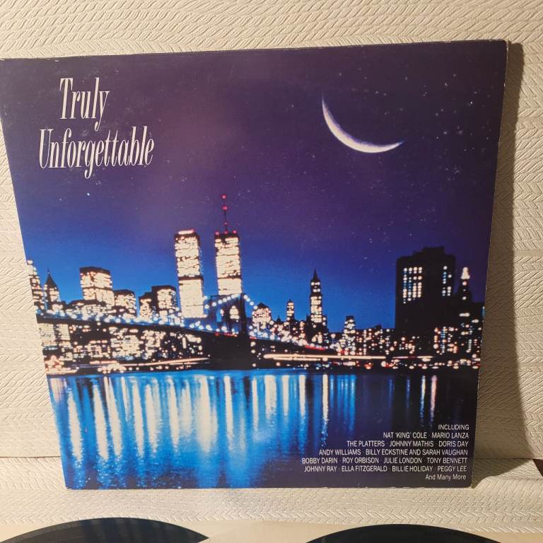 Various Artists  / Truly Unforgettable  2 Vinyl Lp  Excellent Condition r1/10