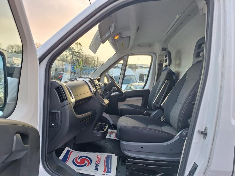 FIAT DUCATO 2.0 Ducato Van 35 Mh2 2.0 Multijet Ii 115hp MWB L2 EX BT White Manu