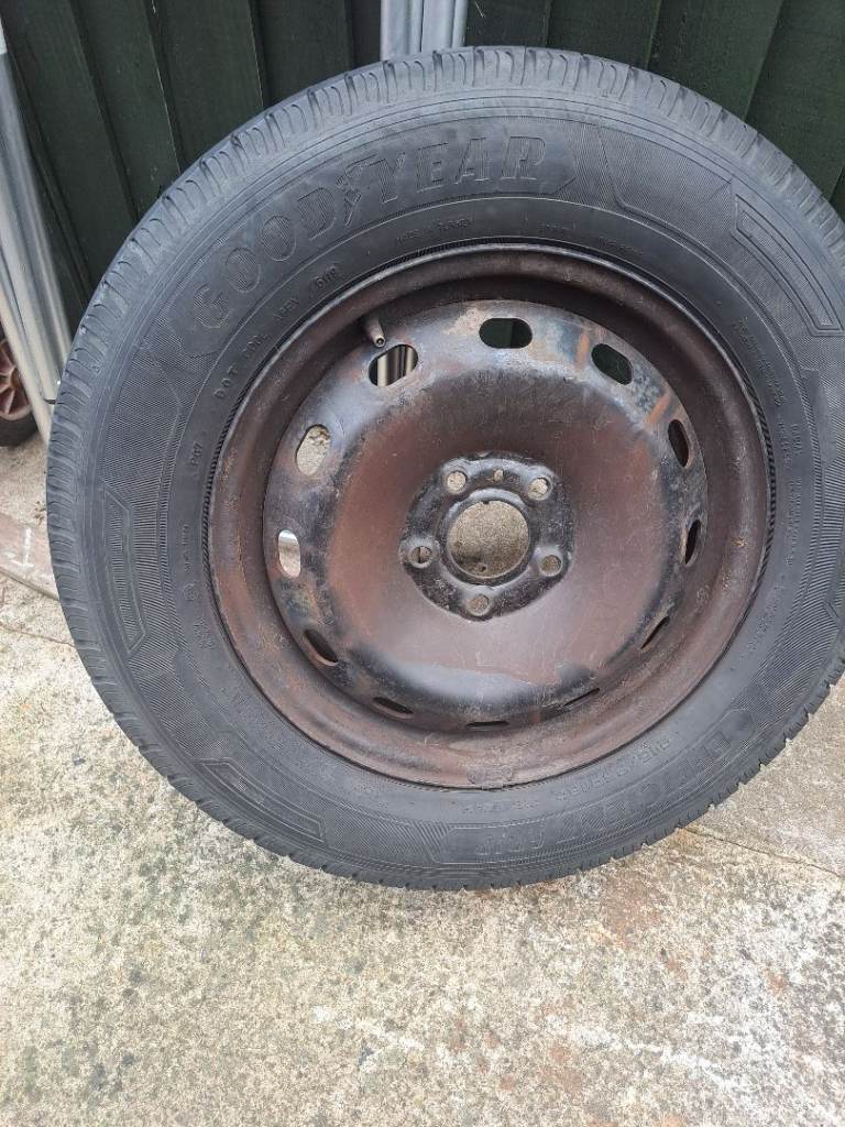 Vivaro/Nissan /Renault van spare wheel and tyre good cond.