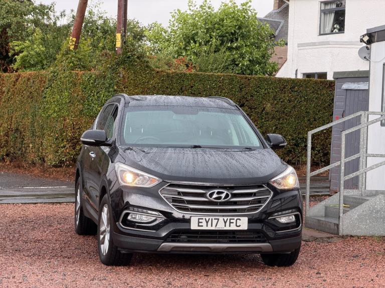 2017 Hyundai Santa Fe AUTO 2.2 CRDi Blue Drive Premium SUV 5dr Diesel Auto 4WD
