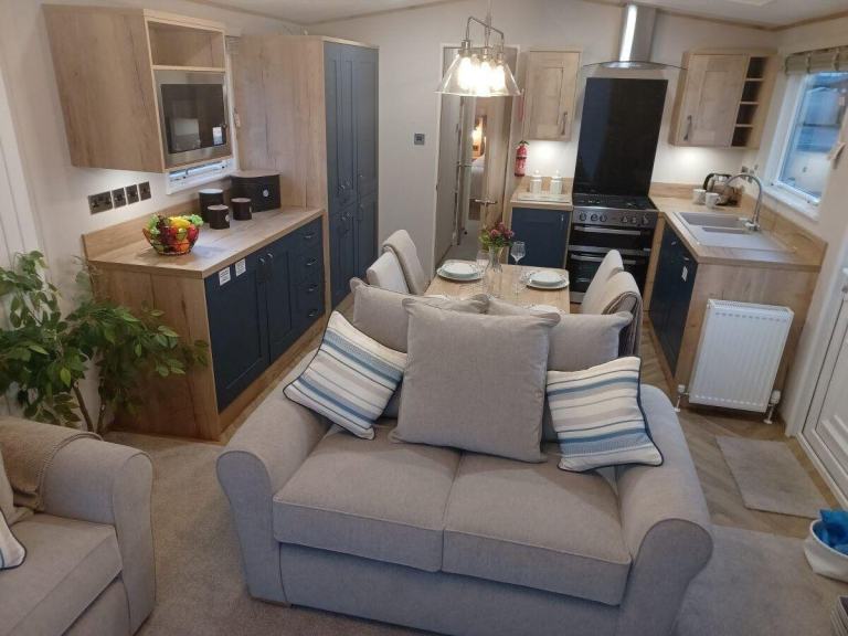 ABI Windermere in Lancashire  - Lodge / Caravan 