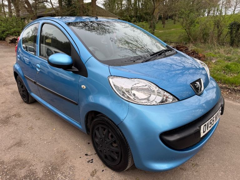 2005 Peugeot 107 Urban 1.0 5DR Hatchback Blue 