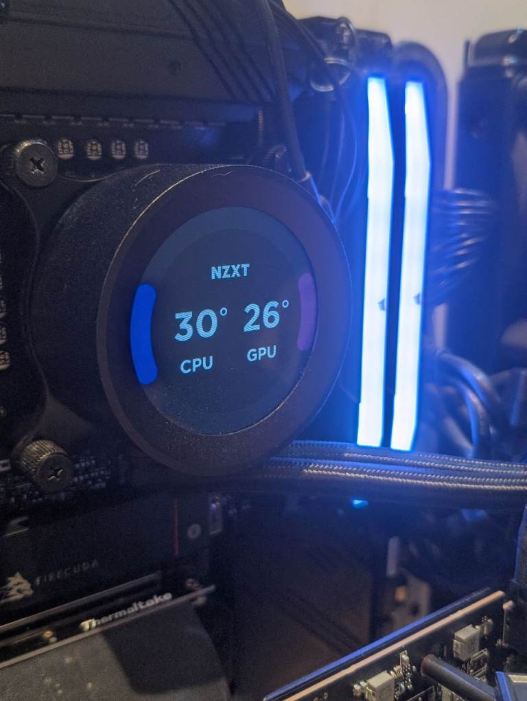 Gaming PC / I9 13900k / RTX 4080 [16GB] / 32GB DDR5 / 3TB SSDs / Wifi ✅ / Bluetooth ✅