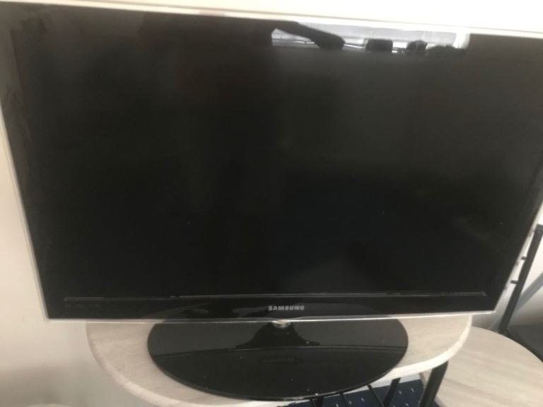 Samsung 32 LED
