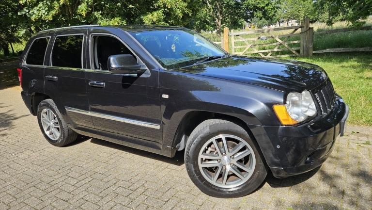 2010 Jeep Grand Cherokee 3.0 CRD S Limited 5dr Auto ESTATE Diesel Automatic