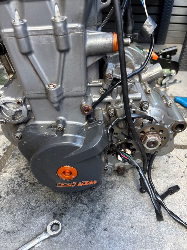 2012 KTM 690 duke engine 