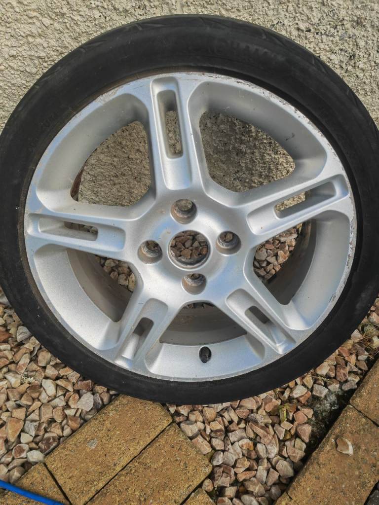 Ford alloy wheel