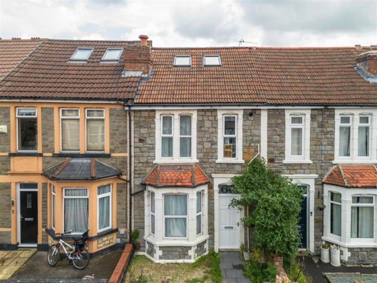4 Bed 3 Reception/ 5 Bed 2 Reception/ 6 Bed 1 Reception House