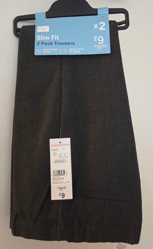 2 packs Boys trousers 