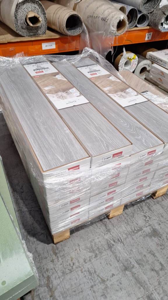 AGT Effect Toros 8mm Grey Laminate Flooring CHEAPEST IN THE UK | FREE COLLECTION