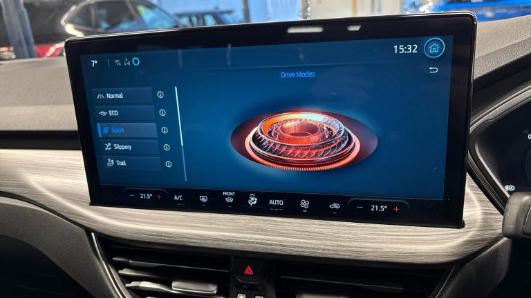 2025 Ford Kuga 2.5 FHEV Active 5dr CVT Hybrid Estate Estate Hybrid Automatic