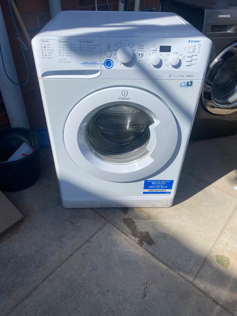 !!!!!!!  Indesit Washing Machine For Sale !!!!!!