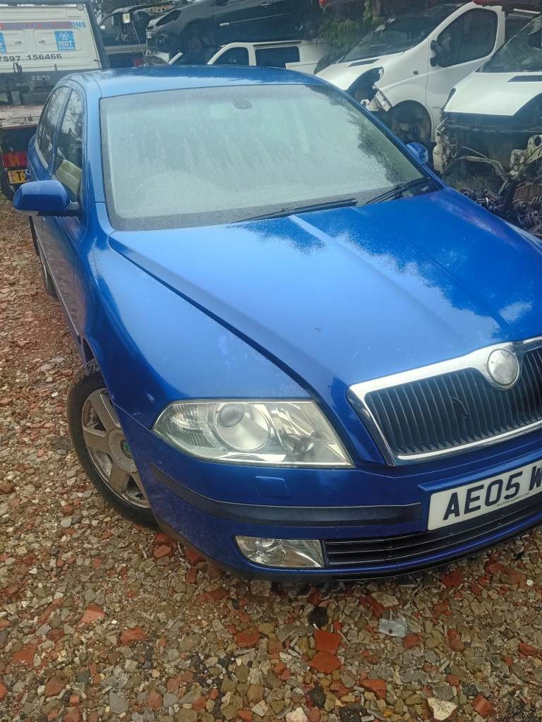 BREAKING Skoda Octavia