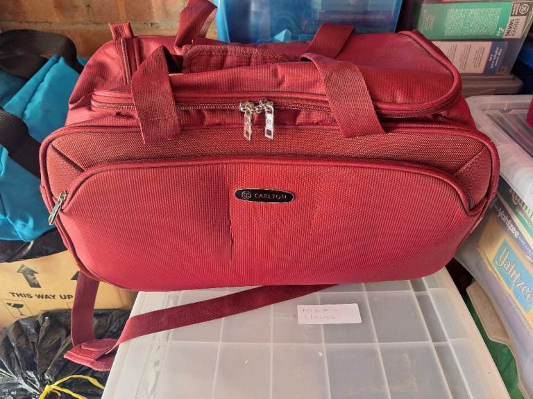 Carlton Red Travel Bag / Holdall – Good Condition