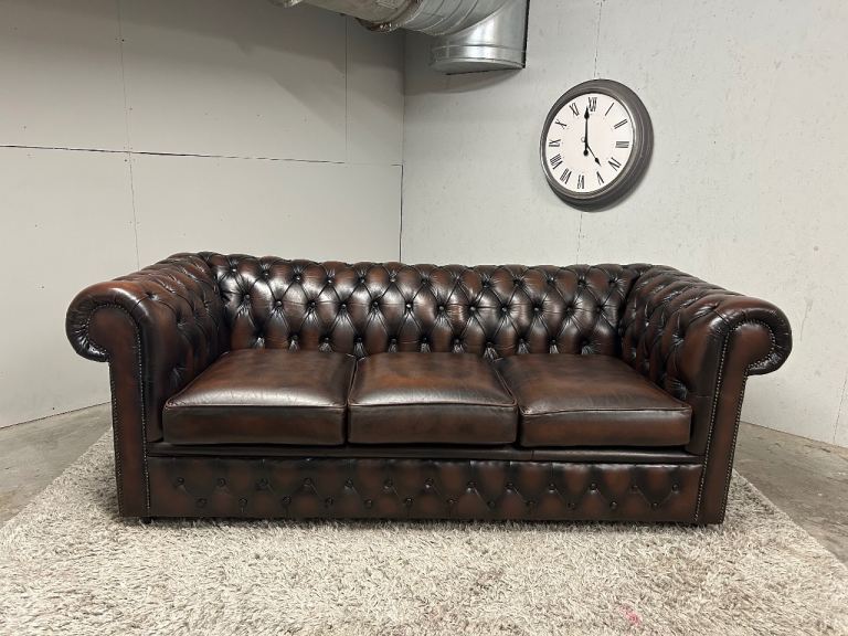 PAIR OF CHESTERFIELD 3 SEATER CLUB SOFAS DELIVERY AVAILABLE 