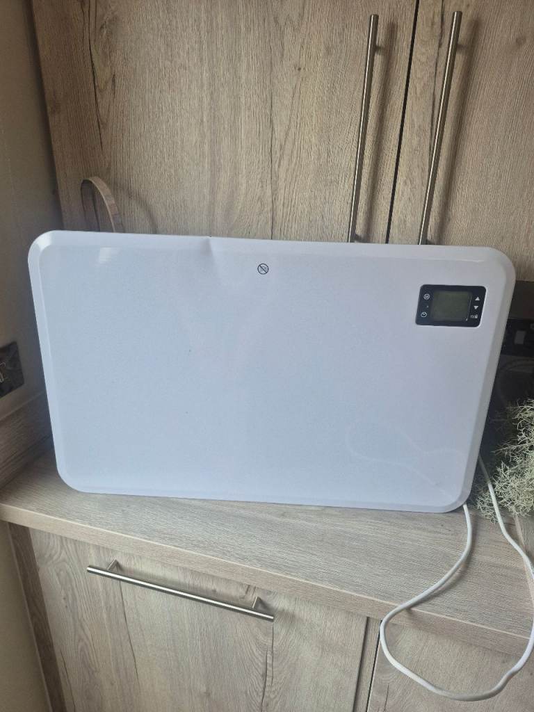 Electric panel heater 1500W