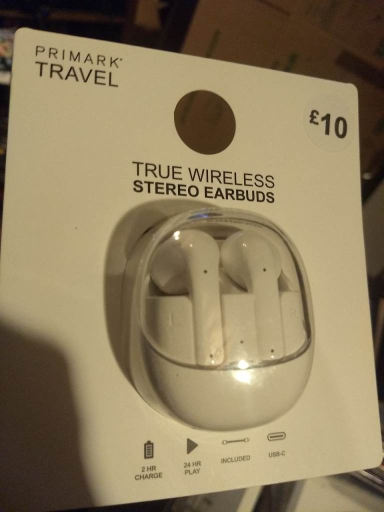 True wireless earbuds. 24hr playback on 2 hr charge