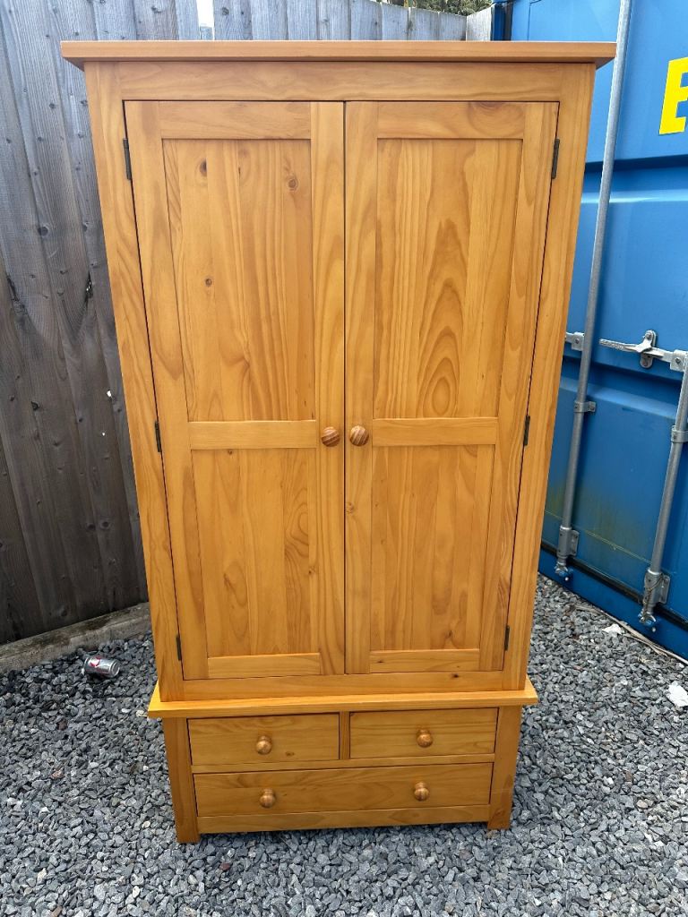 Oak style wardrobe can deliver 