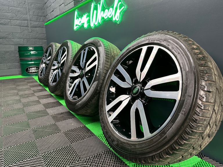 Discovery 4 / 3 HSE NEWLY Diamond Cut 20” Alloy Wheels - style 510 Landmark & 5mm+ Pirelli’s!