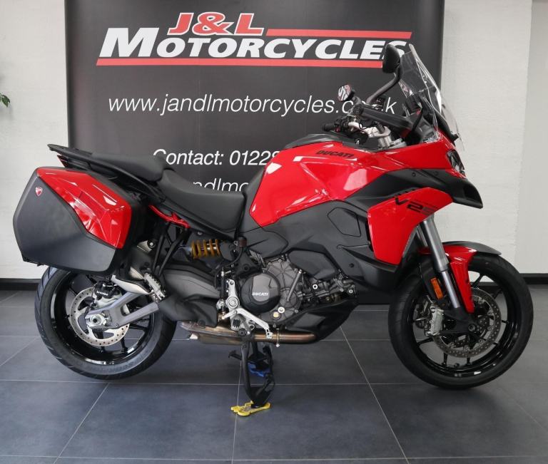 Ducati Multistrada V2 S Travel. 2025 MY. Remainder Of Manufacturers Warranty