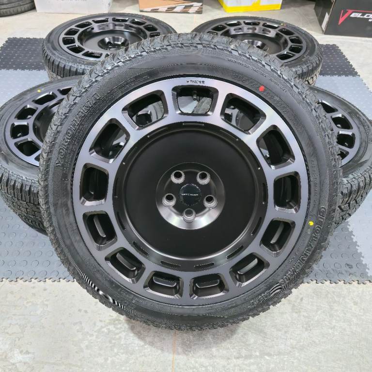 Land Rover Defender Octa 22" Alloy wheels Hawke Octad 110 90 L663 x5 New 