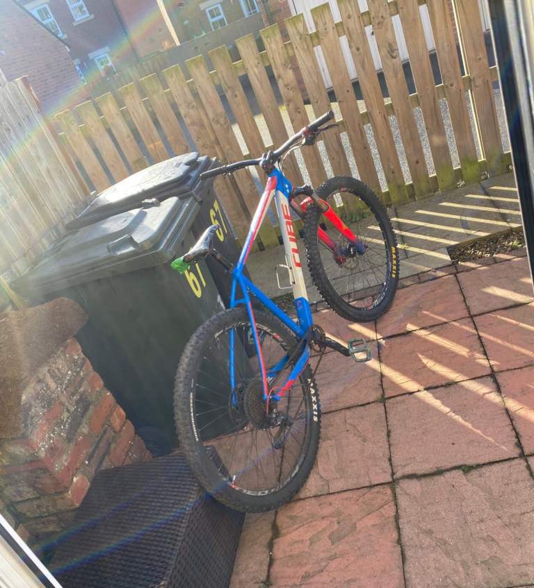 CUBE MOUNTAIN BIKE FOR SALE!