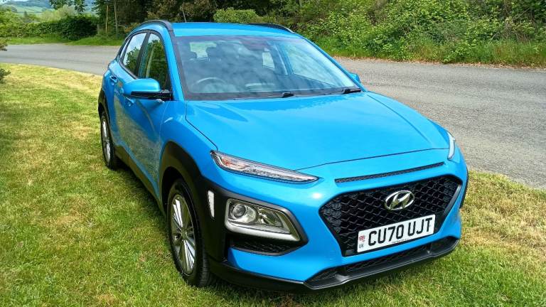Hyundai KONA SE (2020) Low miles FSH/12m MOT