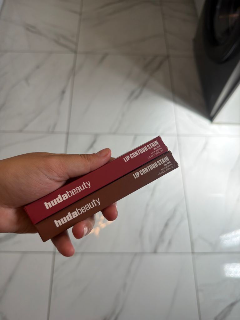 Huda beauty lip contour stains 