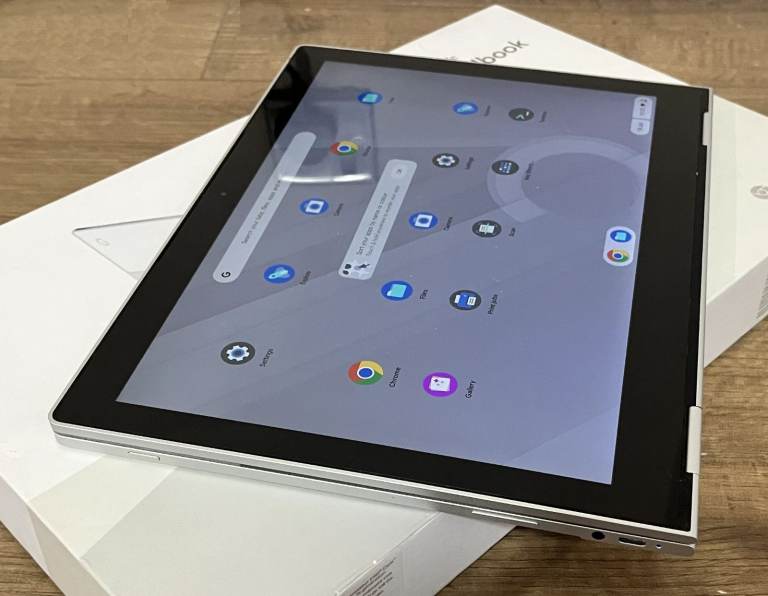 Google Pixelbook Go - 