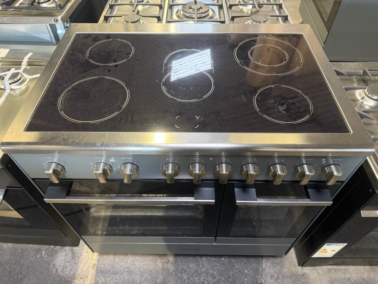 Kenwood electric ceramic  range cooker 90cm  
