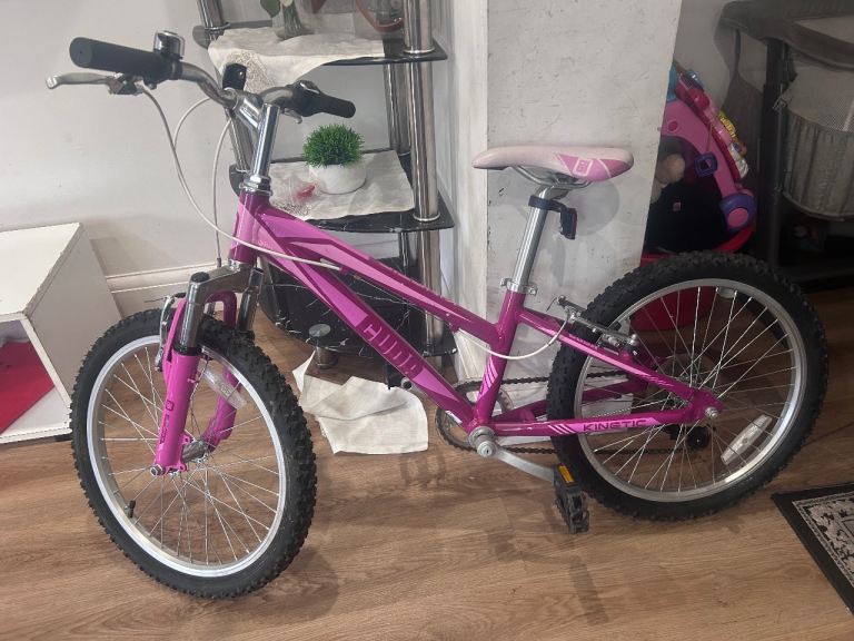 Ammaco Sienna Pink Kids' Bike 20 inch wheels - Good Condition, Ready to Ride