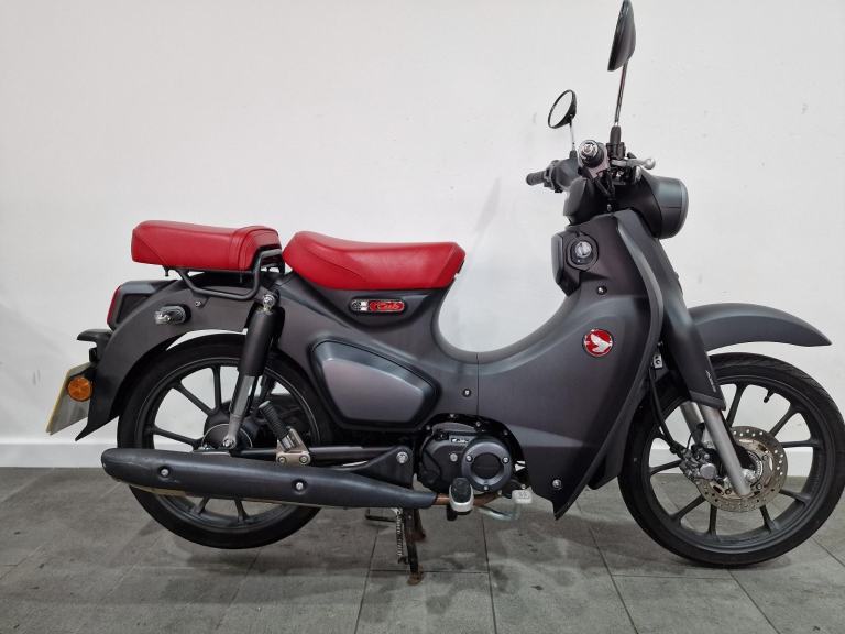 2023 Honda C125 Supercub, Learner Legal, Centrifugal Clutch, 4663 Miles, Scooter