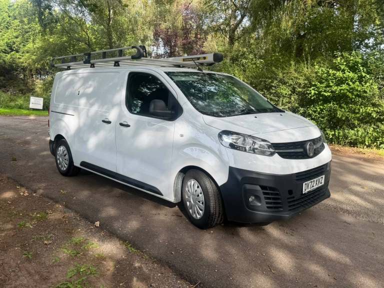 2022 Vauxhall Vivaro 2900 1.5d 100PS Dynamic H1 Van 102k roof rack a/c finance available  PANEL V...