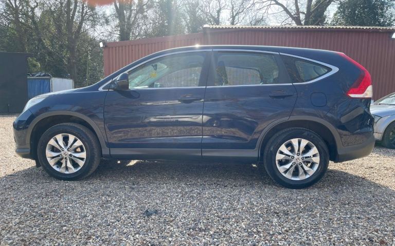 Honda CR-V 2.0 petrol automatic 4 wheel drive