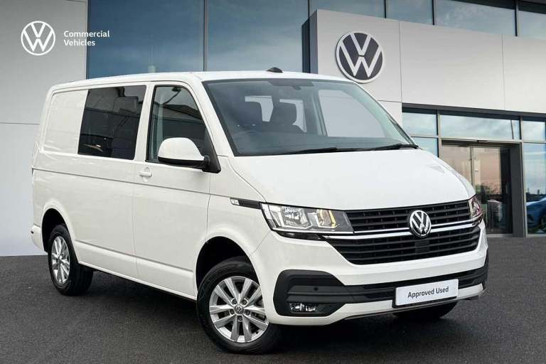 2024 Volkswagen Transporter 2.0 TDI 150 Highline Kombi Van DSG Kombi Van DIESEL Automatic