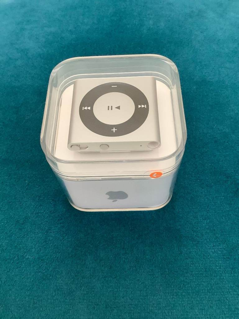 Apple iPod Shuffle 2GB – Silver, Brand New in Box