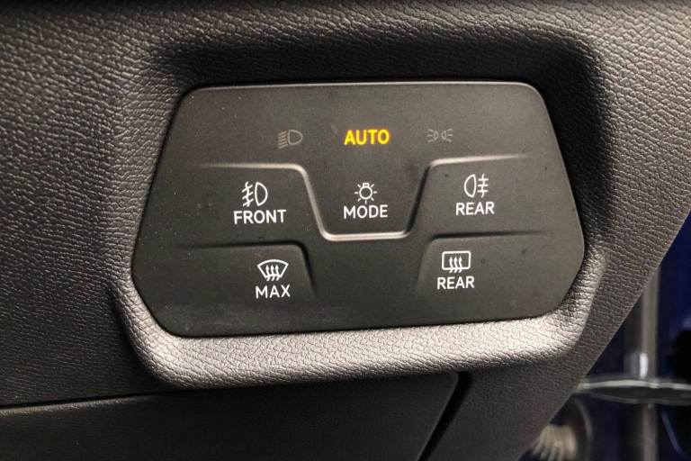 2021 SEAT Leon 2.0 TDI SE 5dr Hatchback DIESEL Manual