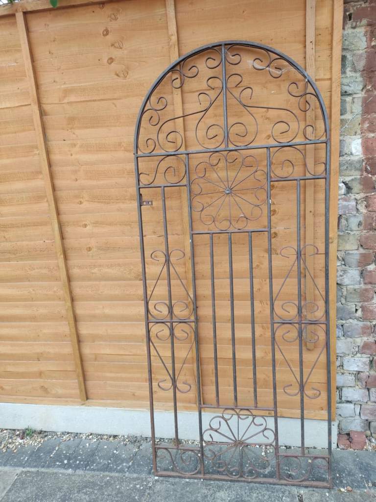 Black metal gate 
