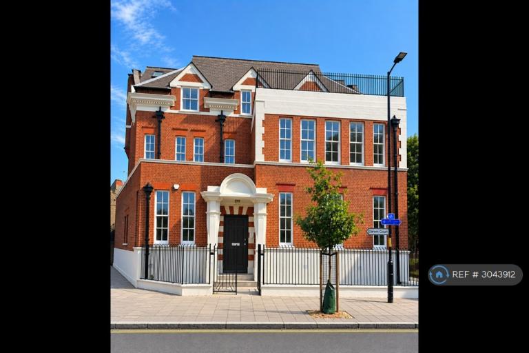 2 bedroom flat in Flint St, London, SE17 (2 bed) (#3043912)