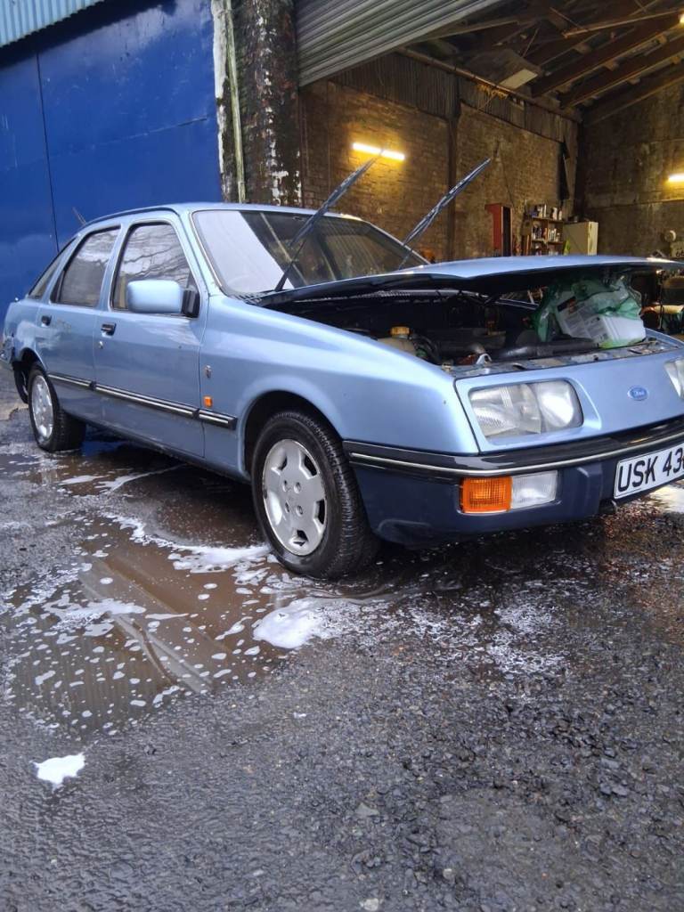 Ford Sierra Ghia 