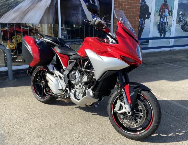 MV AGUSTA TURISMO VELOCE 800 LUSSO, EXCELLENT CONDITION!