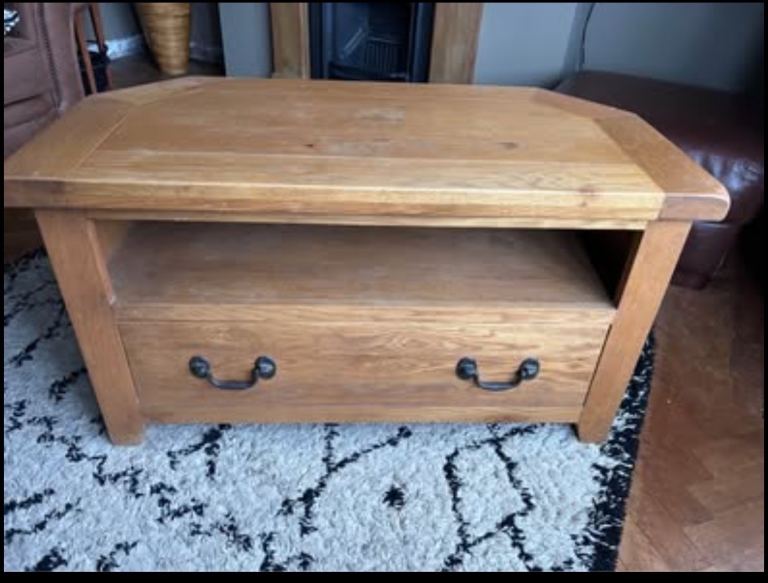 Solid oak tv unit 