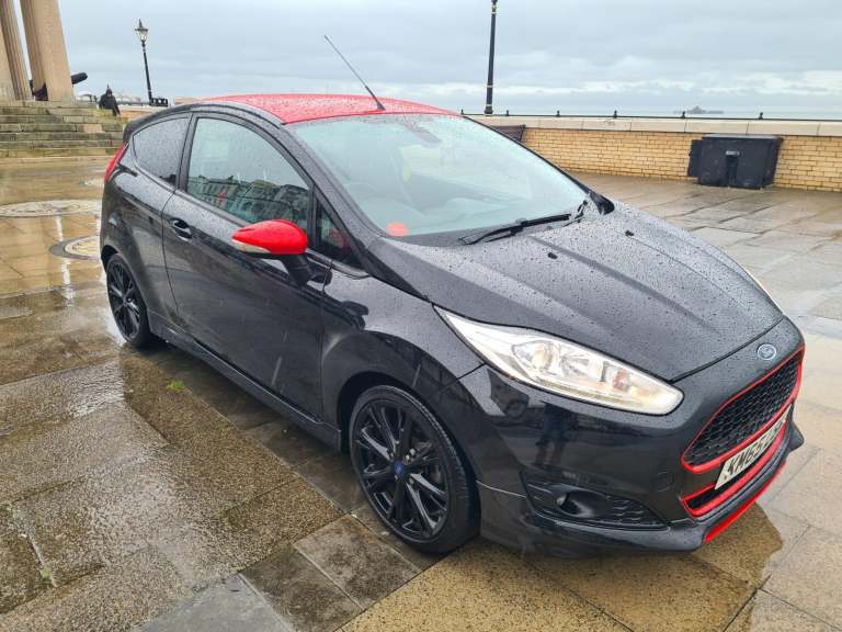 2015/65 Ford Fiesta 1.0 eb ZETEC S, 140 BHP ONLY 51,842 MILES, FSH, ONLY £20 TAX